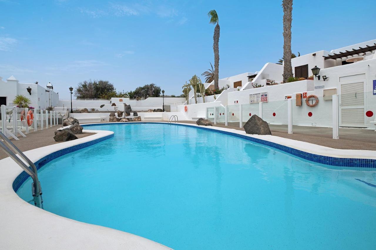 Puerto Chico 8 Apartment Playa Blanca  Exterior photo